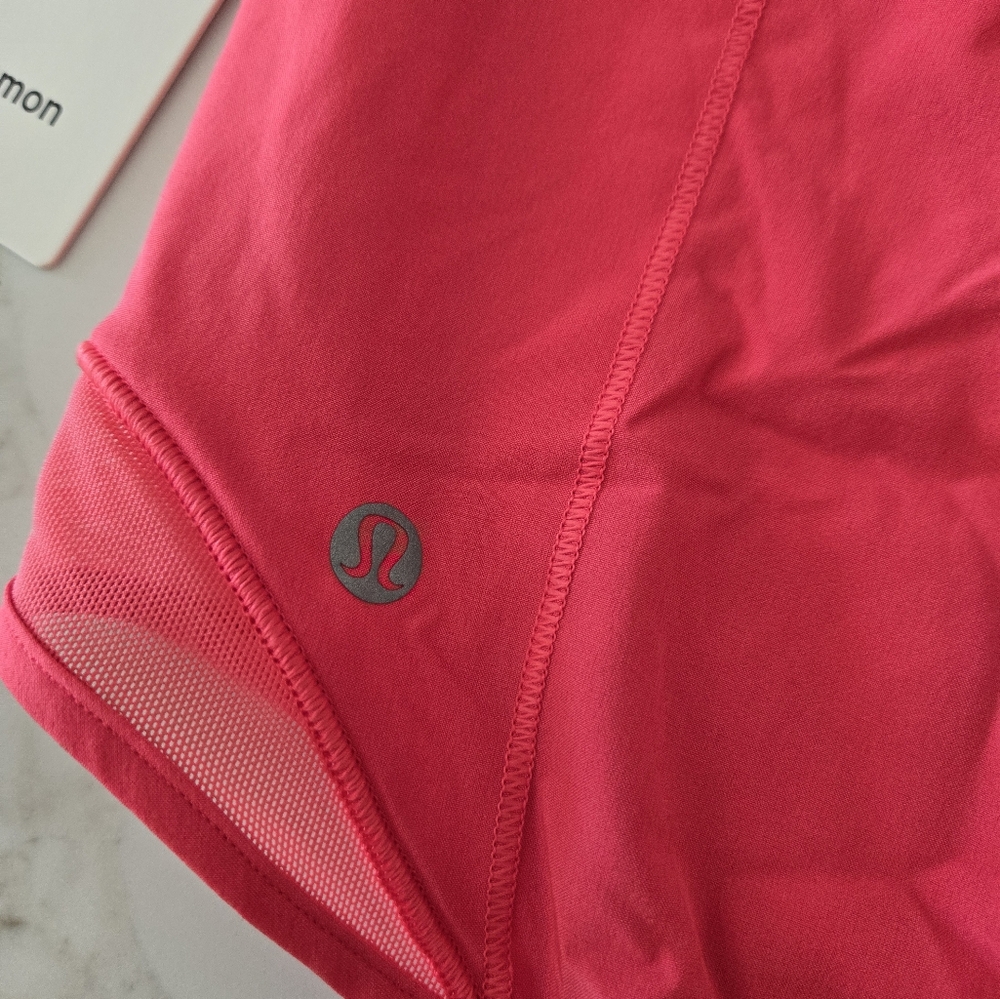 NWT Lululemon HIGH RISE Hotty Hot 4" Shorts - Picture 5 of 6